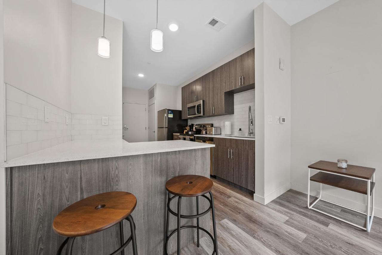 The Edge On 4Th By Airriva Apartment Louisville Bagian luar foto