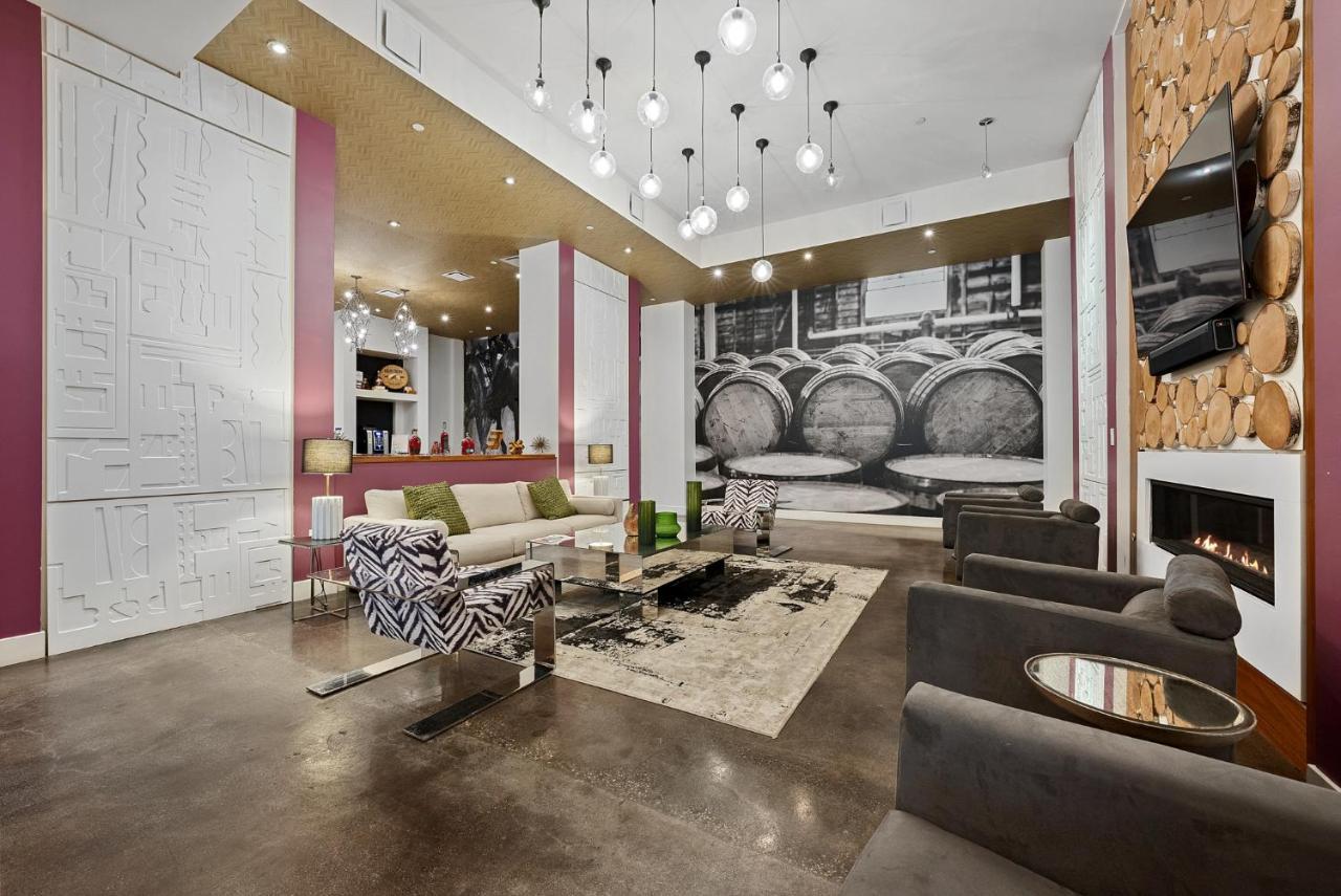 The Edge On 4Th By Airriva Apartment Louisville Bagian luar foto