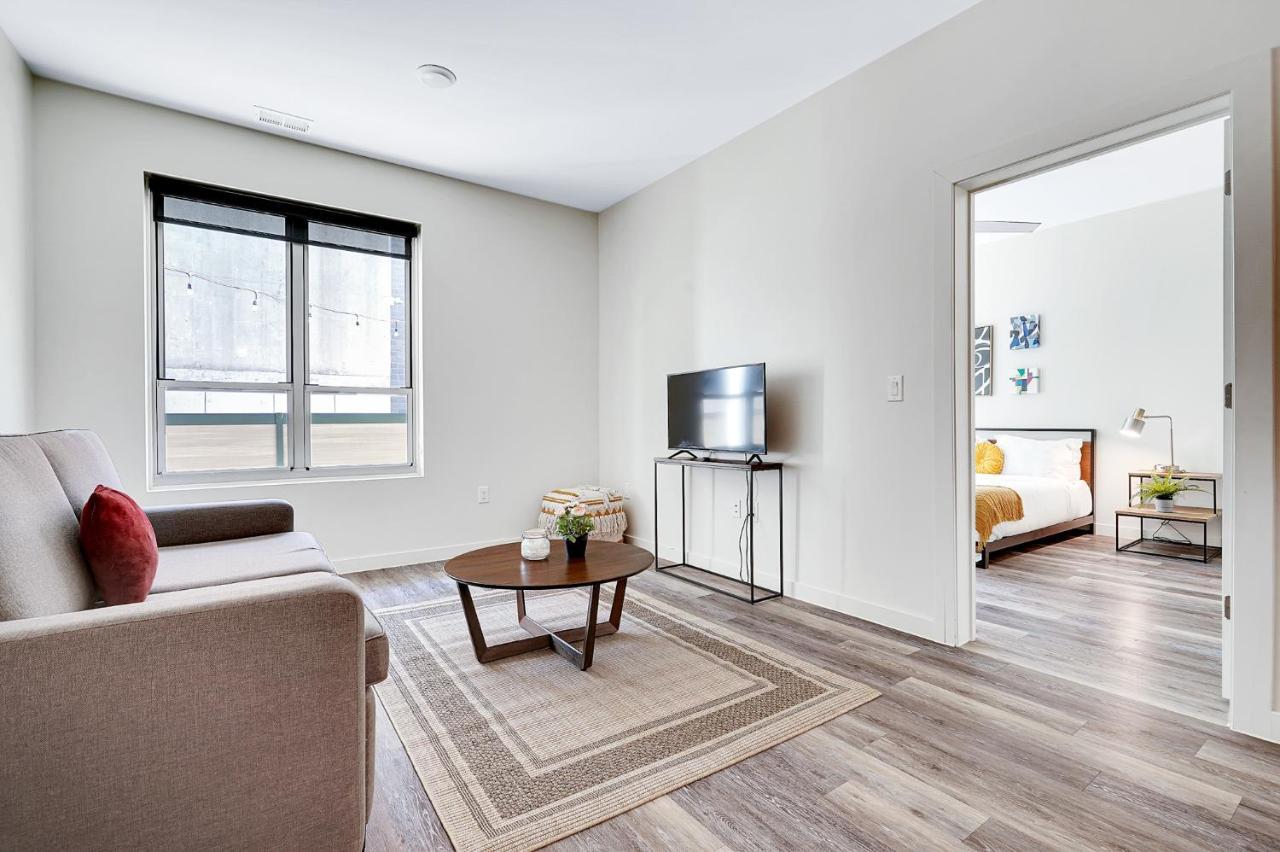 The Edge On 4Th By Airriva Apartment Louisville Bagian luar foto